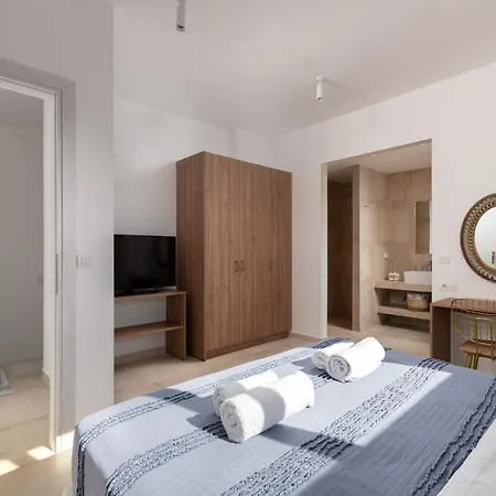 Ossiano Pool Villas, Heating Pool, 2 Min Drive To & 10 To Lindos Haraki