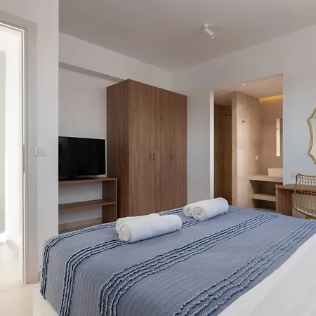 Villa Ossiano Pool Villas, Heating Pool, 2 Min Drive To & 10 To Lindos Charaki