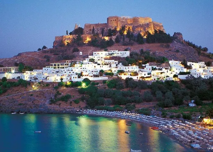 Villa New Brand Villas: Beachside Retreat With & Heated Pool *